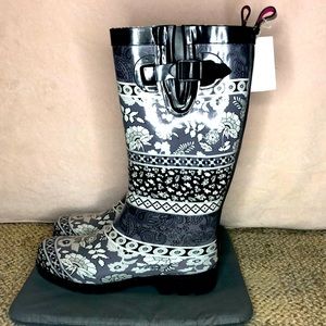 Flower designed rain boots